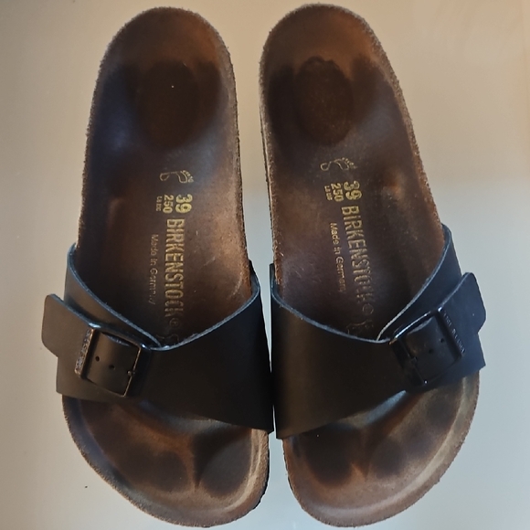 Birkenstock Classic Black Slides - Picture 1 of 6
